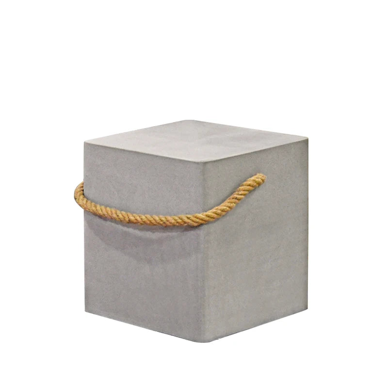 Konkreta Flanka Tablo Tabureto