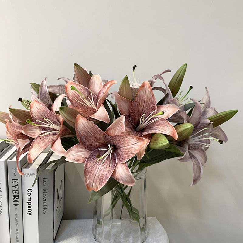 Искусственный цветок лилии с 2 головками и бутоном