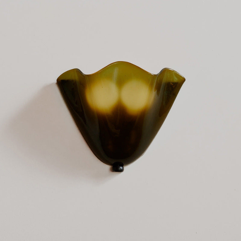 Nordic Creative Metal Glass Wall Sconce