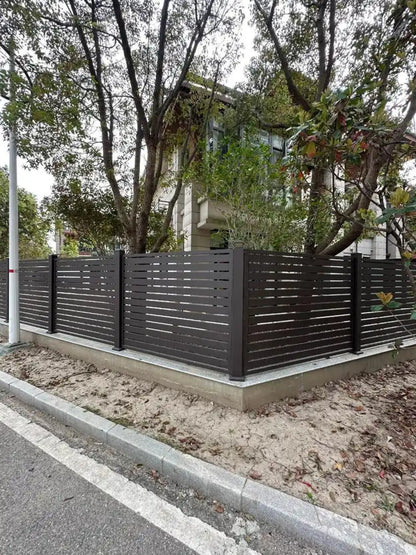 Customizable Classic Villa Iron Garden Fence