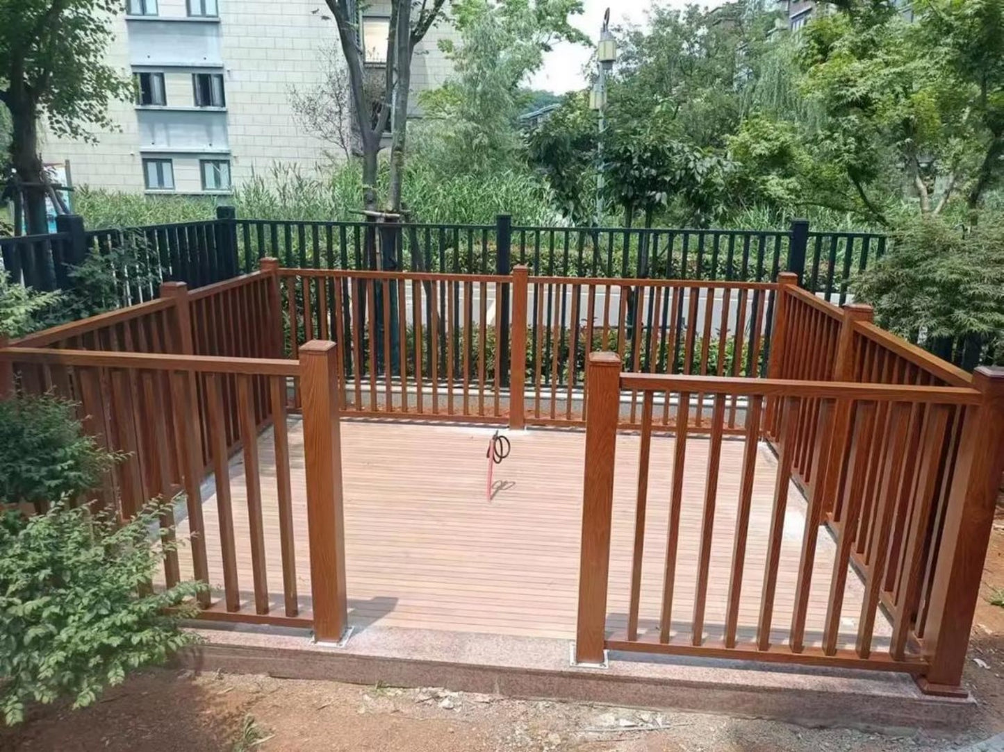 Premium Ornamental Rust-Resistant Iron Garden Fence