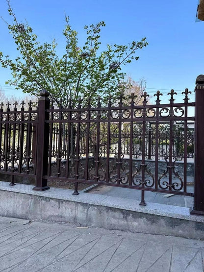 Industrial Style Rustproof Stainless Steel Garden Fence