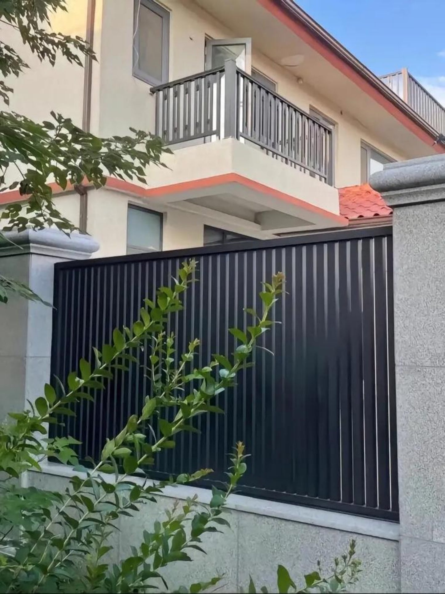 Industrial Style Rustproof Stainless Steel Garden Fence