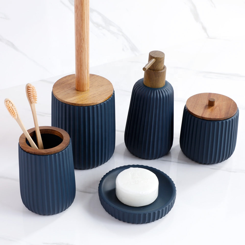 Набор аксессуаров для ванной из полирезины 5 шт.