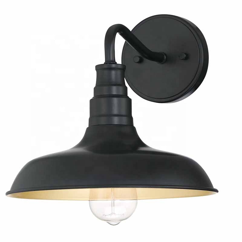 Coastal Iron Wall Lantern