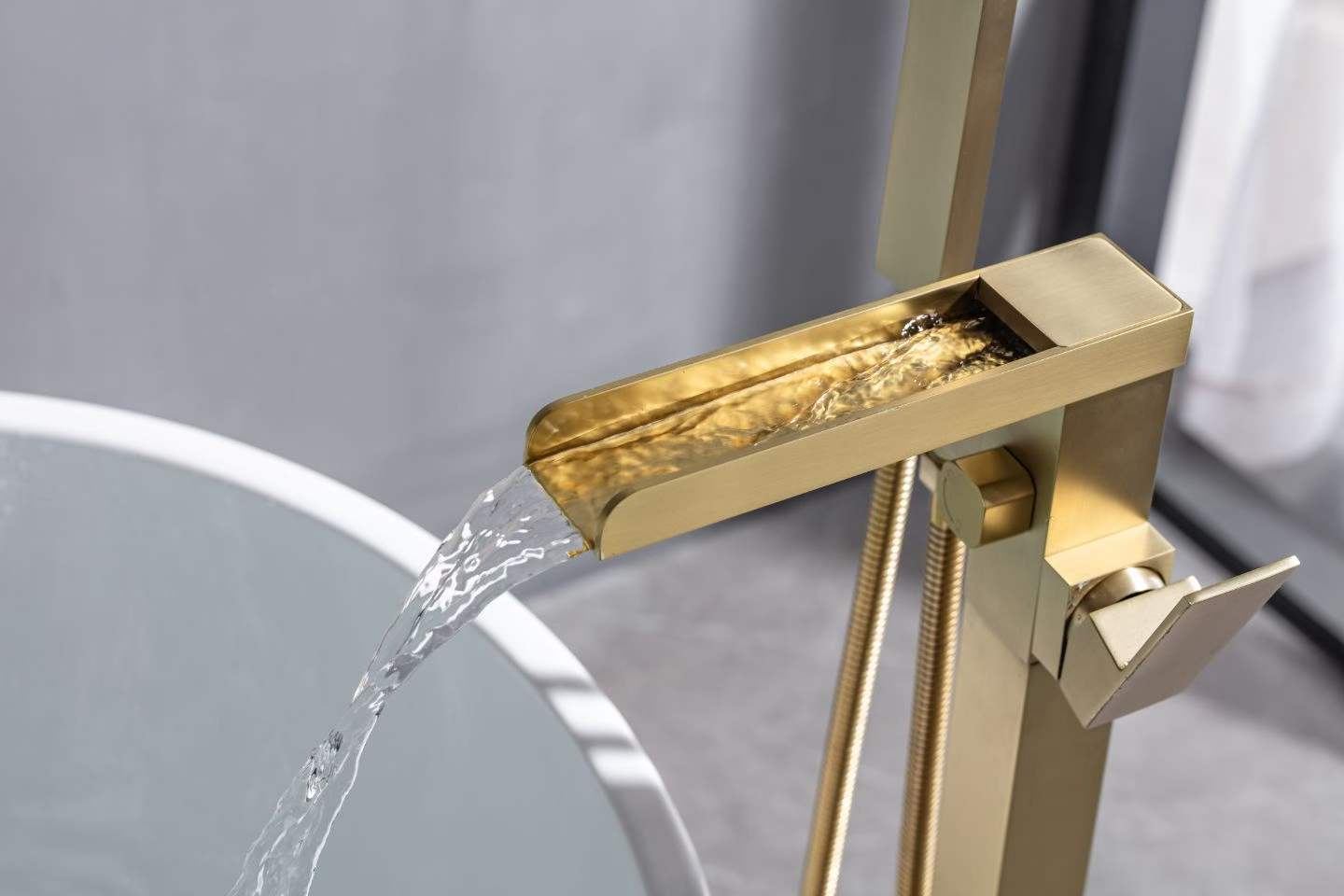 Elegant Brushed Gold Waterfall Bathtub Faucet 61010