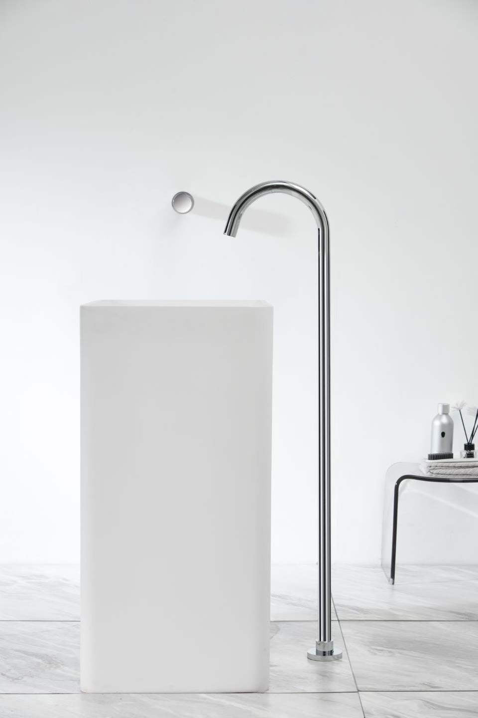 Multi-color Bathroom Bathtub Faucet 61015
