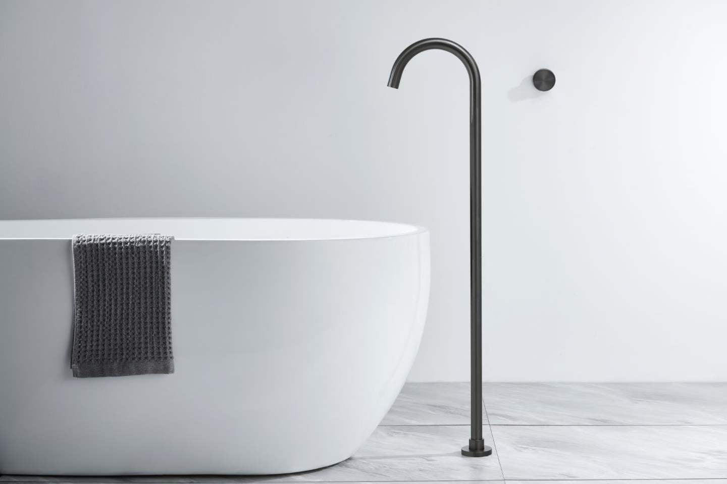 Multi-color Bathroom Bathtub Faucet 61015