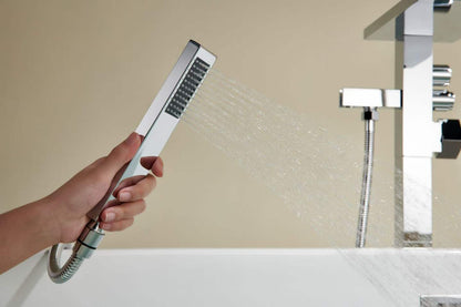 Modern Sturdy Easy Install Bathtub Faucet 71002