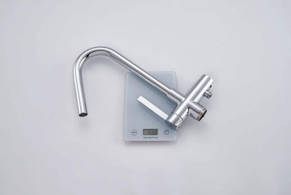 Sleek Polished Chrome Modern Bathtub Faucet 81003