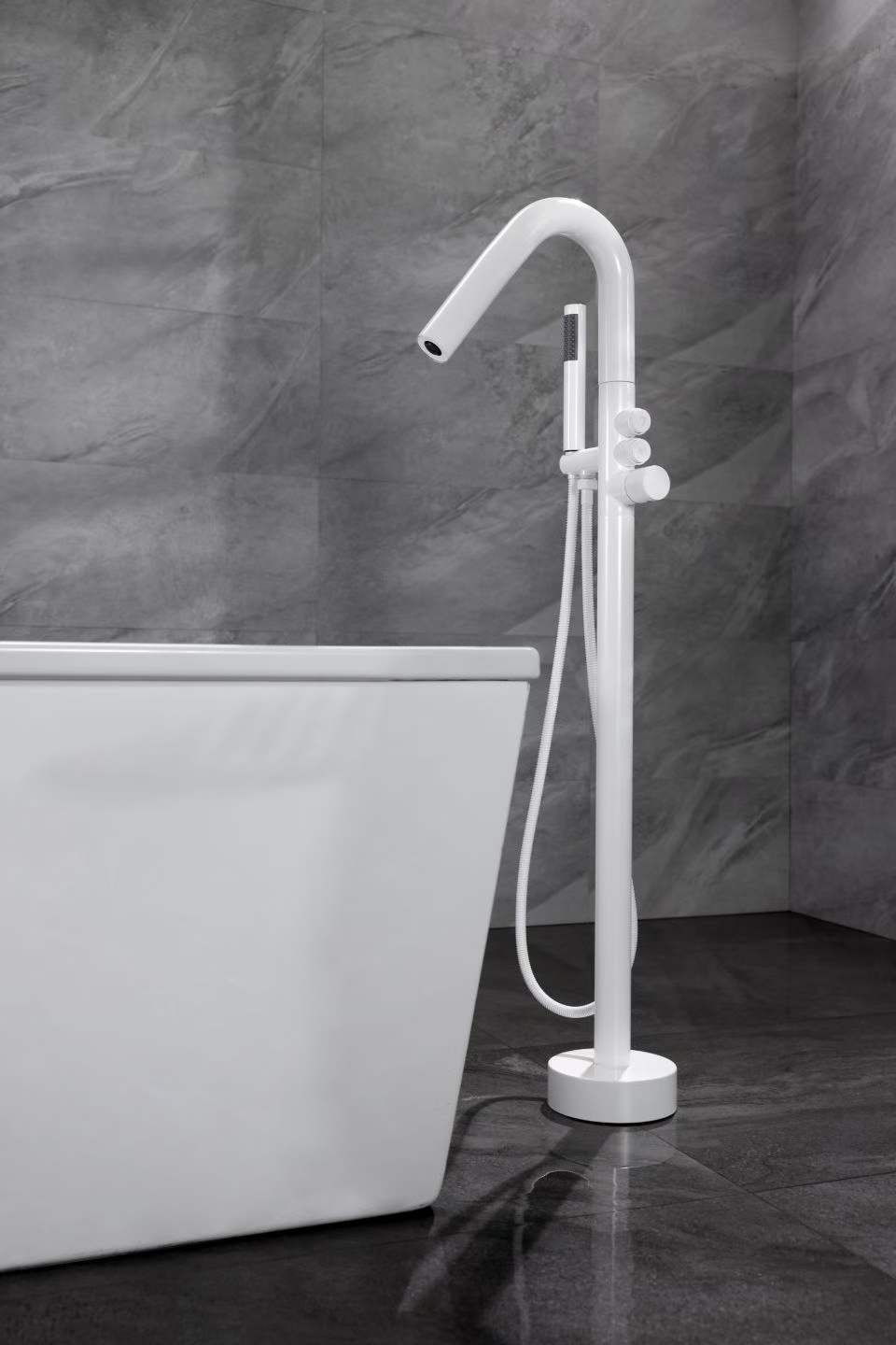 Premium White Copper Durable Bathtub Faucet 81009