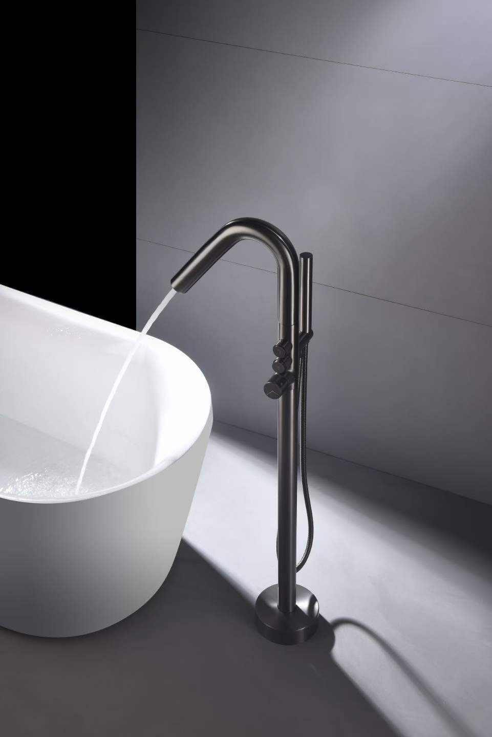 Stable Floor-mounted Bathtub Faucet 81009