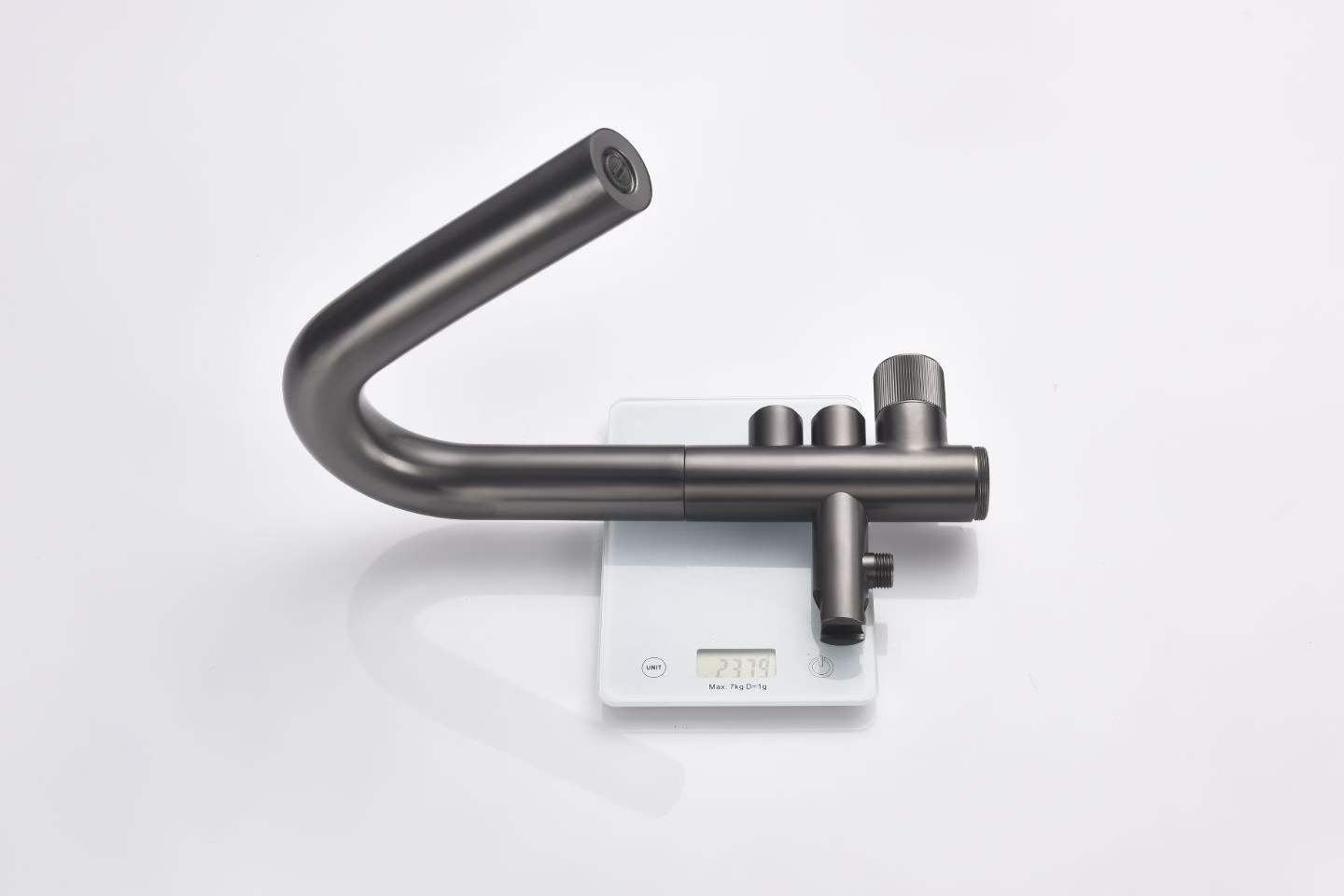 Stable Floor-mounted Bathtub Faucet 81009