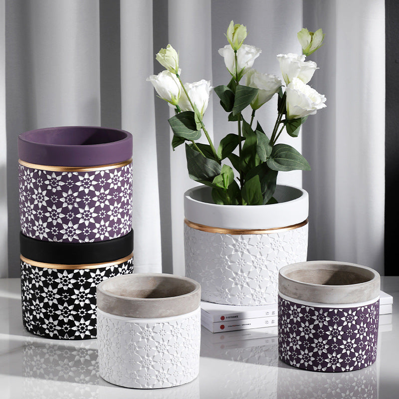 Kreiva Ĉizita Ŝanmo Cementa Vazo