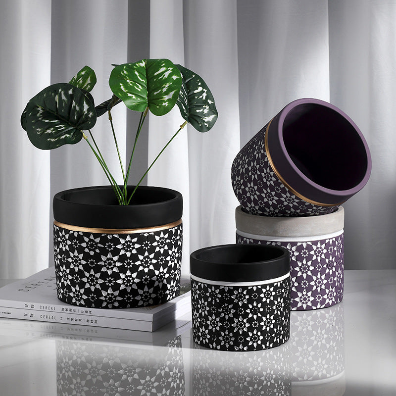 Kreiva Ĉizita Ŝanmo Cementa Vazo