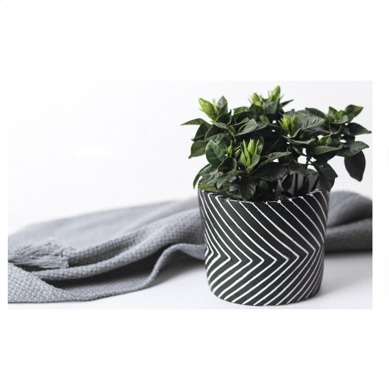 Creative Black Cement Vase