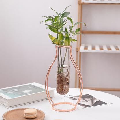 Ora Forĝita Vitra Vazo