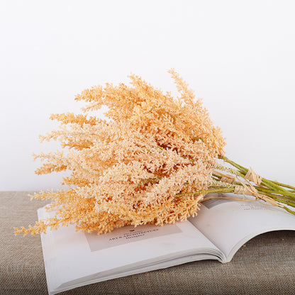 Имитация свадебной цветочной композиции Ло Синфу