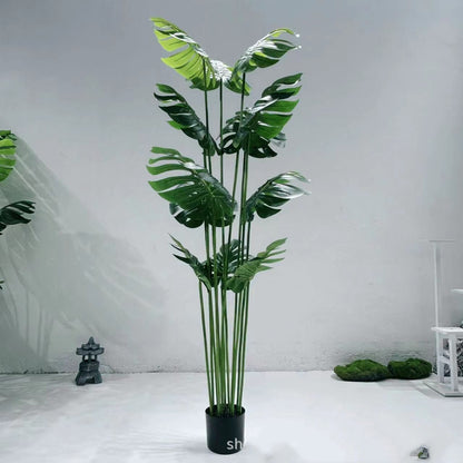 Растение в горшке из бамбука с имитацией черепахи