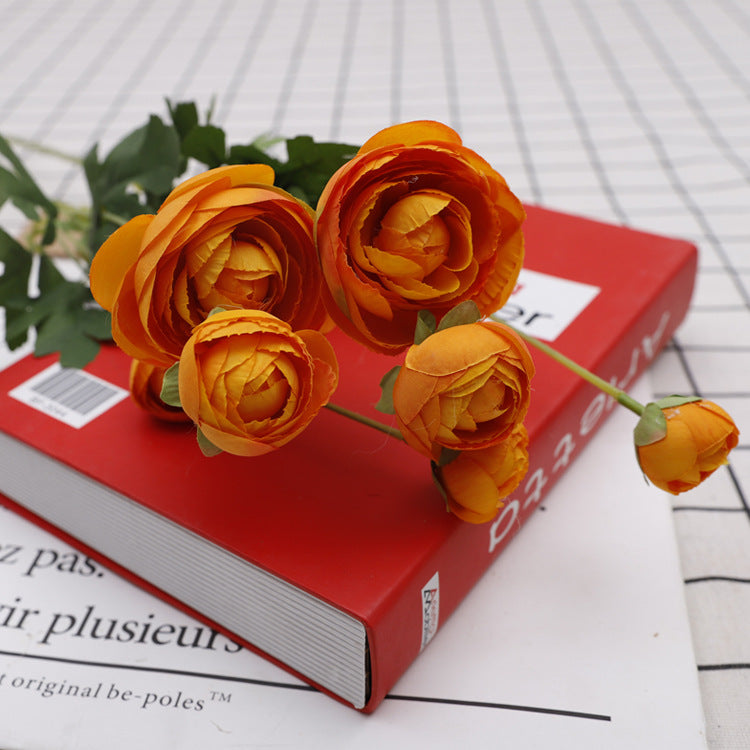 Beautiful Bloom Simulated Lulian Ornament with 4 Heads