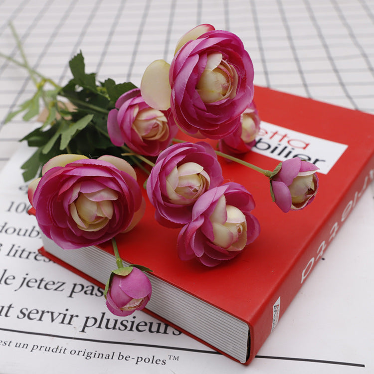 Beautiful Bloom Simulated Lulian Ornament with 4 Heads