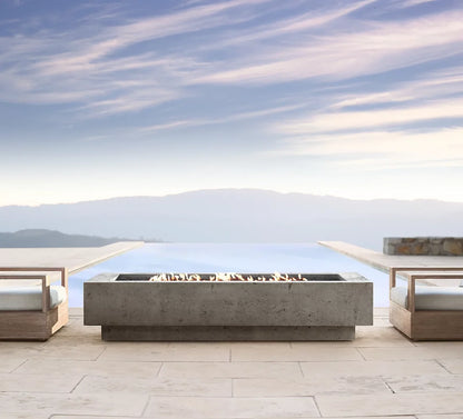 Бетонная яма для костра на открытом воздухе